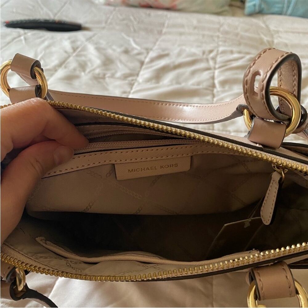 Michael Kors Nomad Tote Crossbody in Blush Pink - Picture 4 of 12